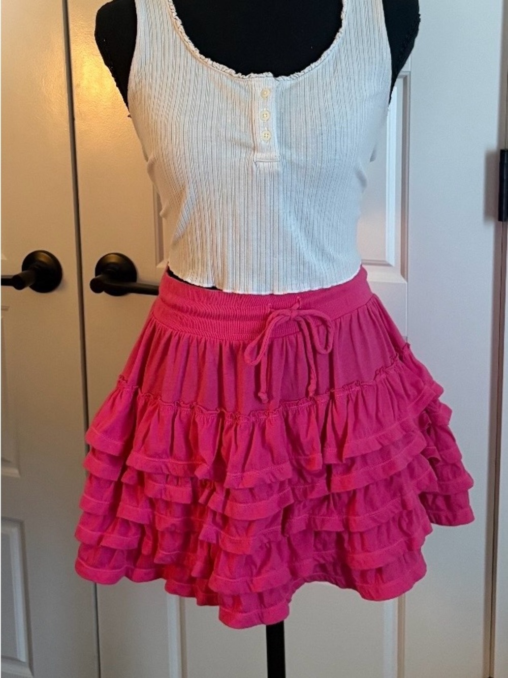 Y2K Aeropostale Layered Hot Pink Skirt size Medium